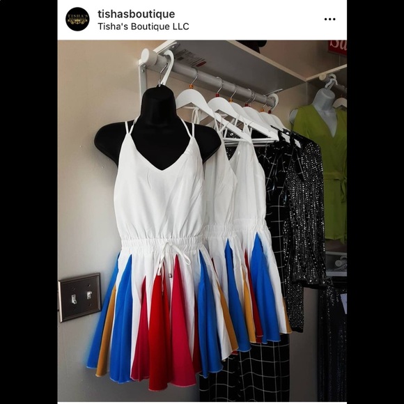 Multi Color Romper - Picture 2 of 4